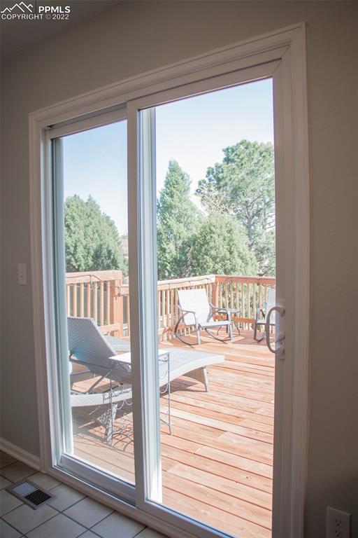 Listing 8510242, Image 7 of 34