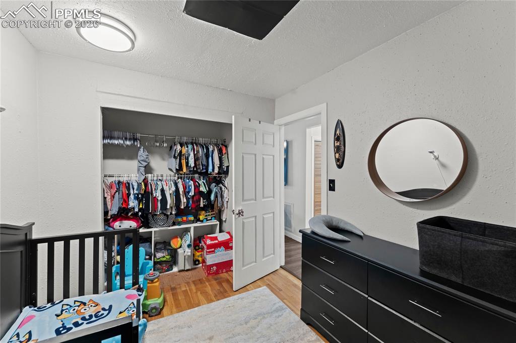 Image 14 of 38: Bedroom