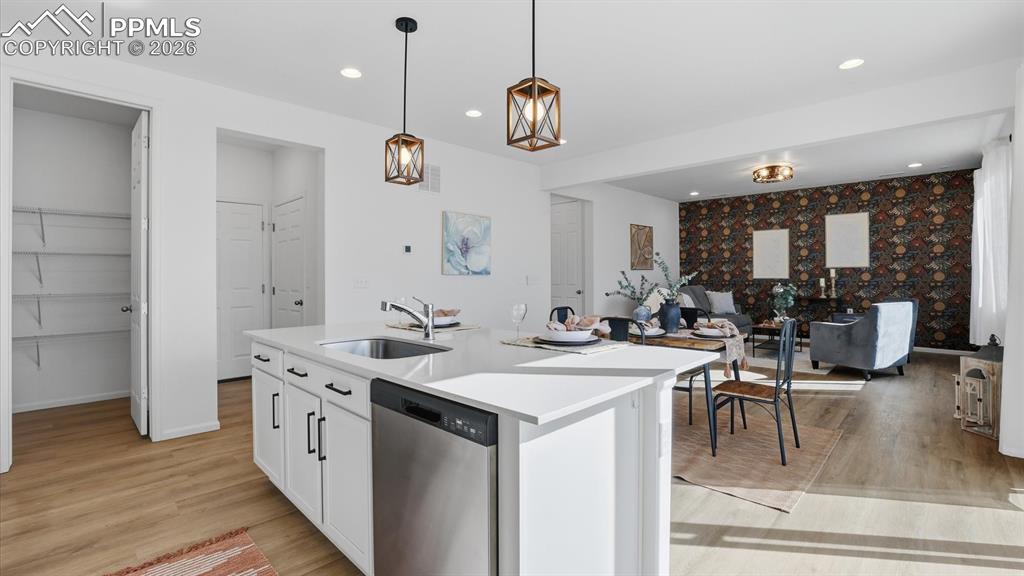 Image 19 of 45: Convenient garage access off the Kitchen.