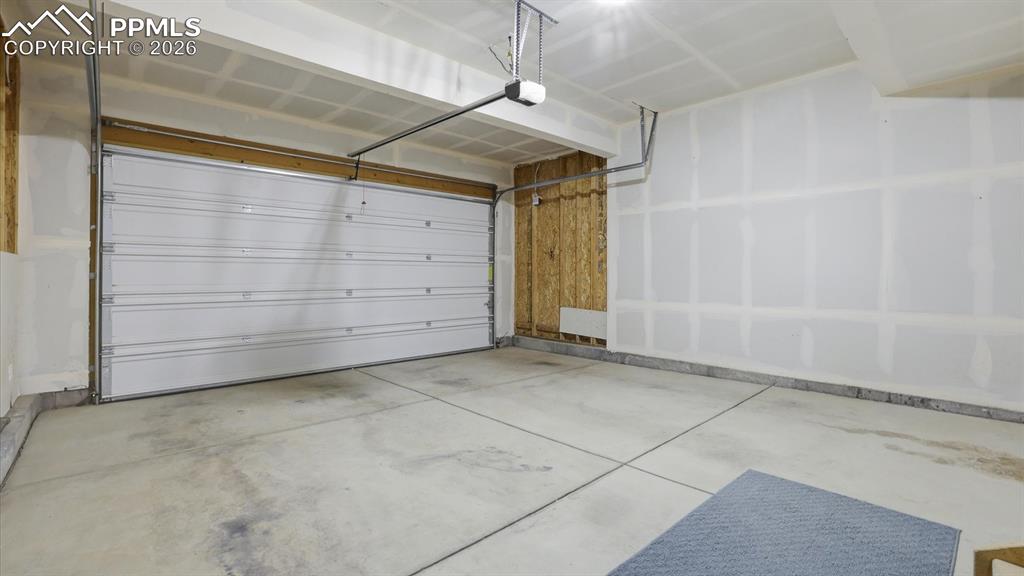 Image 40 of 45: 2-car attached garage.
