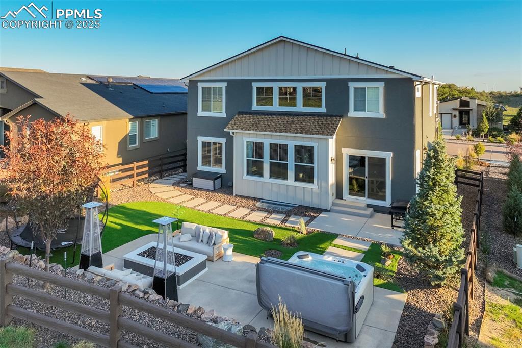 Image 40 of 50: Just enough space and privacy in a great community. 