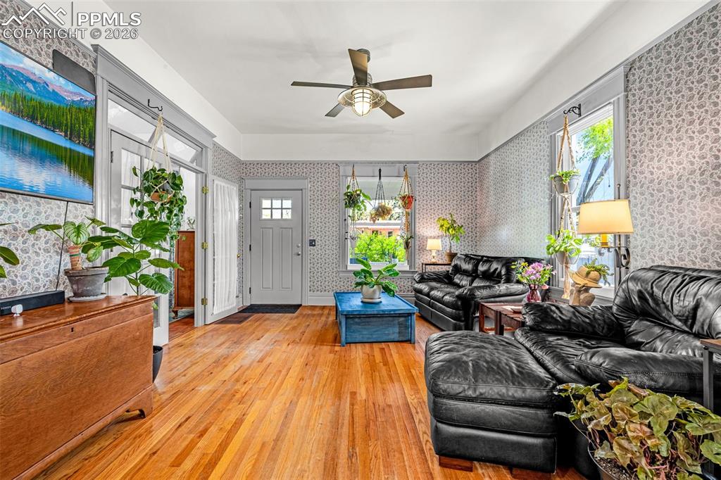 Image 4 of 41: A space that just feels like home