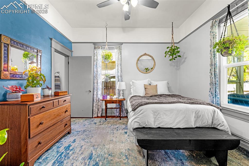 Image 8 of 41: Main Level Bed 1