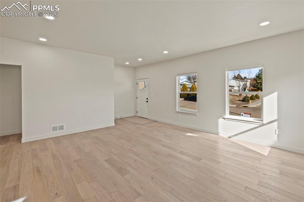 Image 14 of 34: Living Room