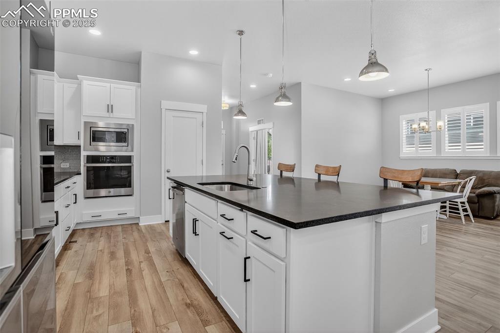 Image 11 of 50: This kitchen is a chef