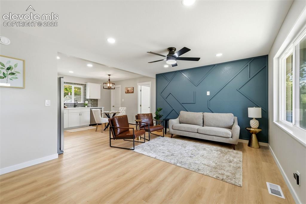 Image 17 of 34: Living Room