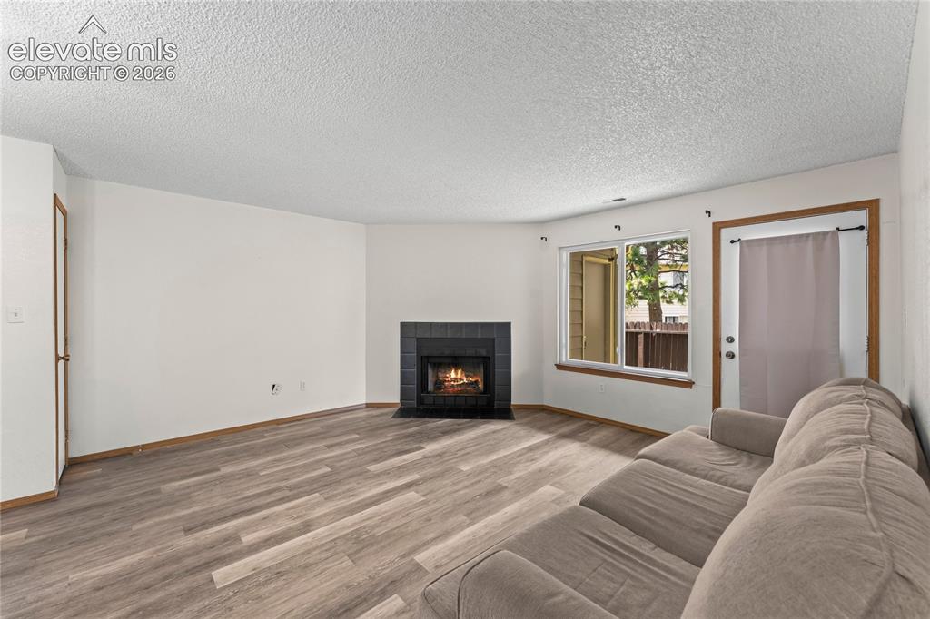 Image 11 of 19: Living Room