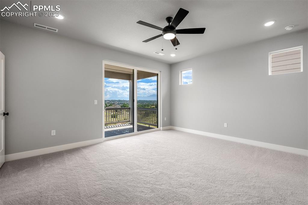 Image 14 of 31: Master Bedroom