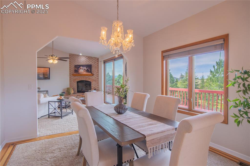 Image 24 of 50: Dining Area