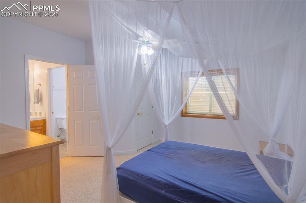 Image 48 of 50: Bedroom