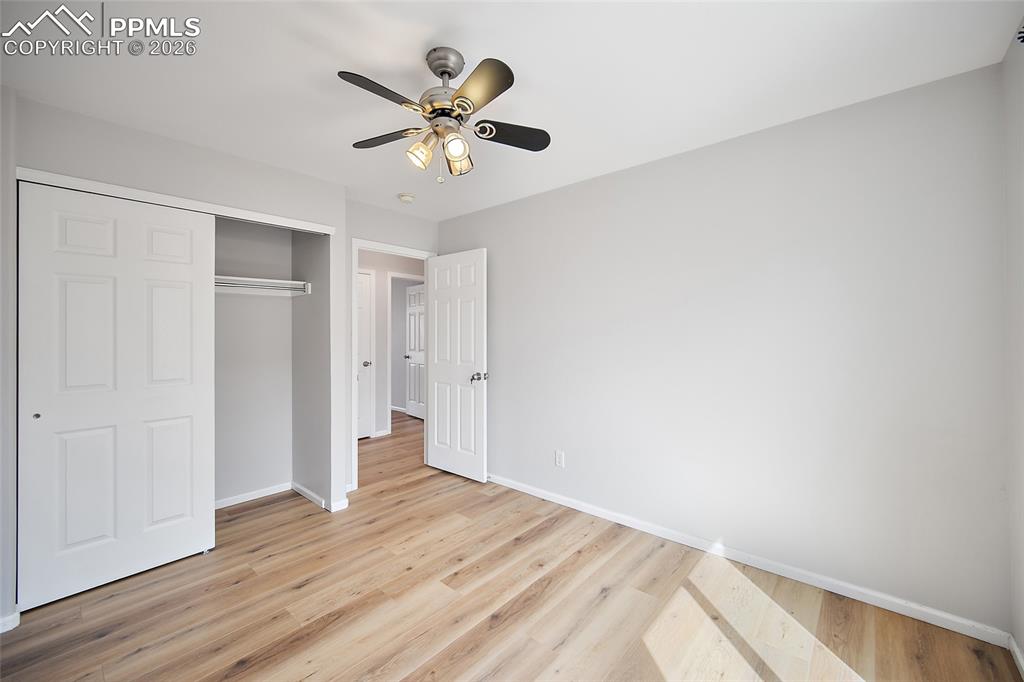 Image 29 of 46: Bedroom