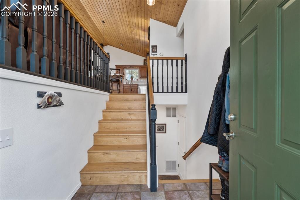 Image 7 of 47: Wood stairs