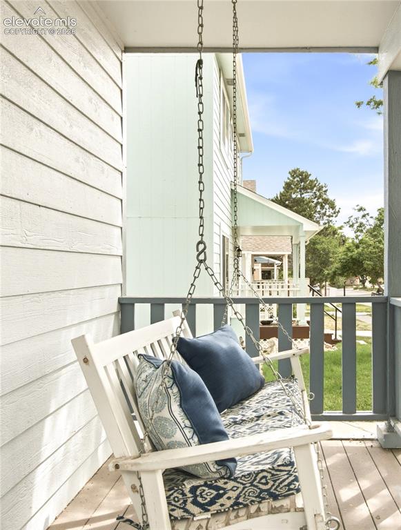 Image 4 of 35: Balcony