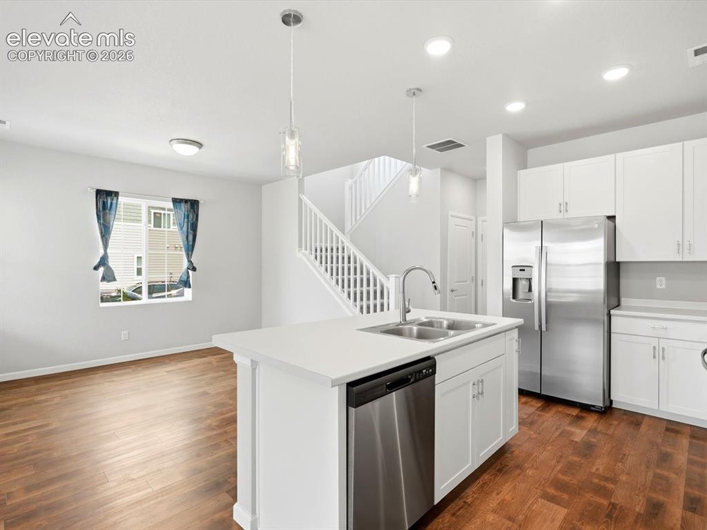Image 11 of 44: Kitchen