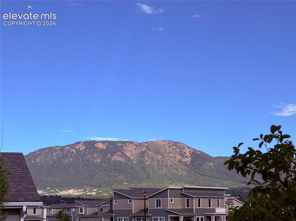 Image 40 of 44: Mountain views!