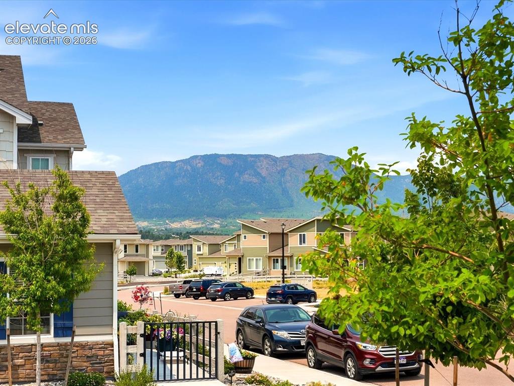 Image 6 of 44: Mountain views!