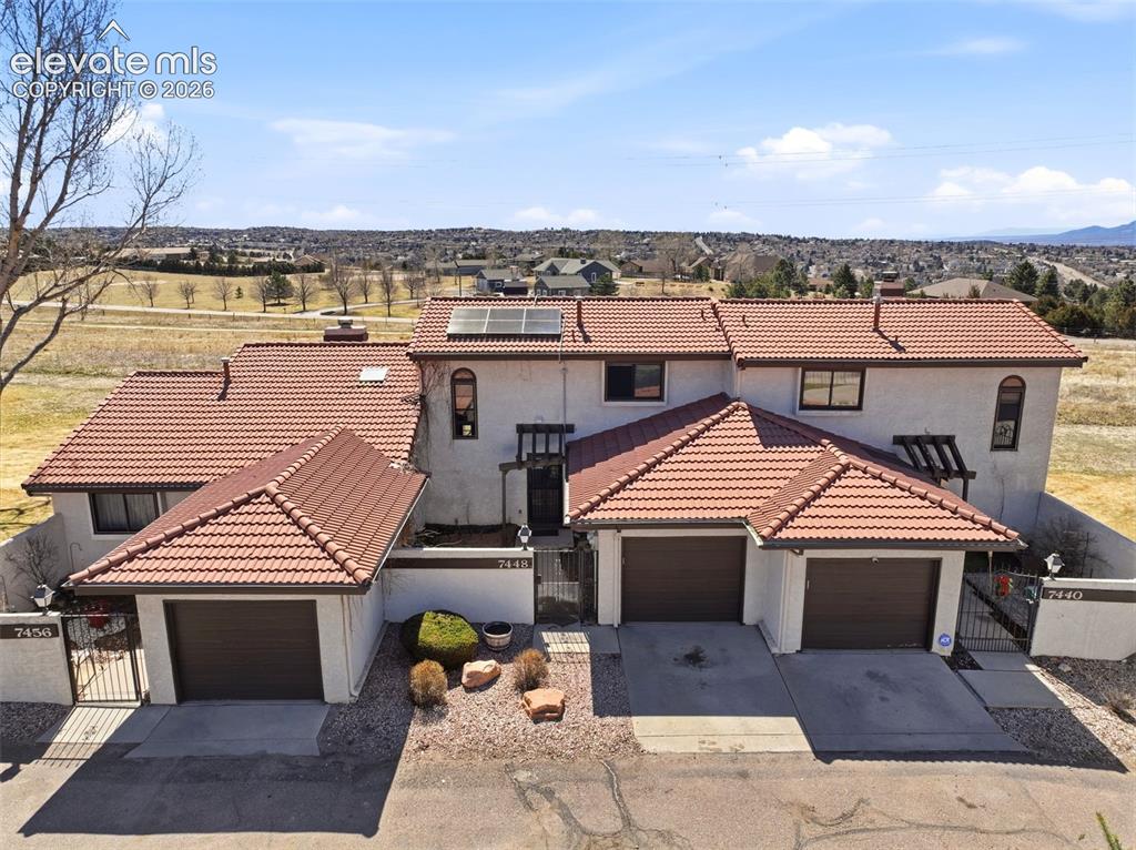 Image 35 of 41: Wideview of neighborhood