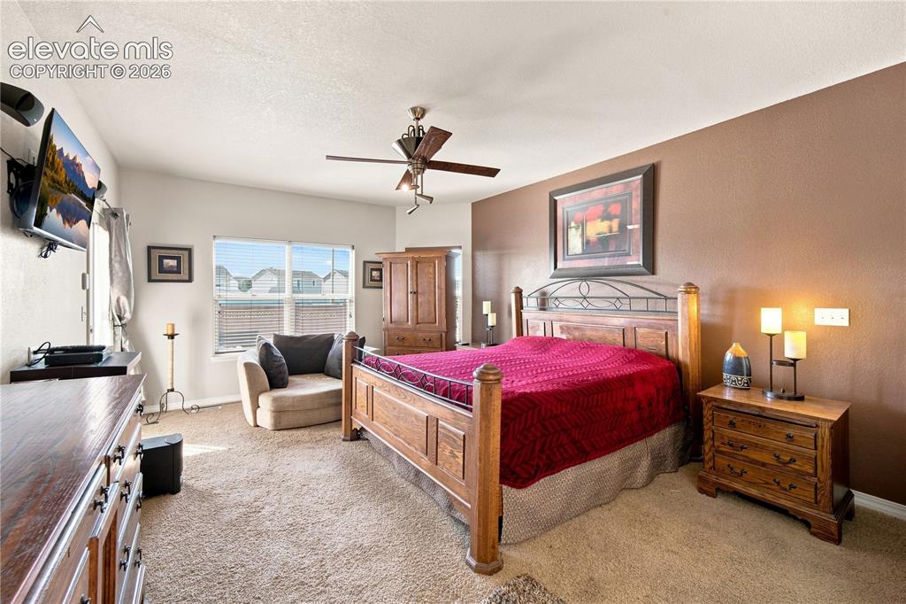Image 13 of 47: Bedroom