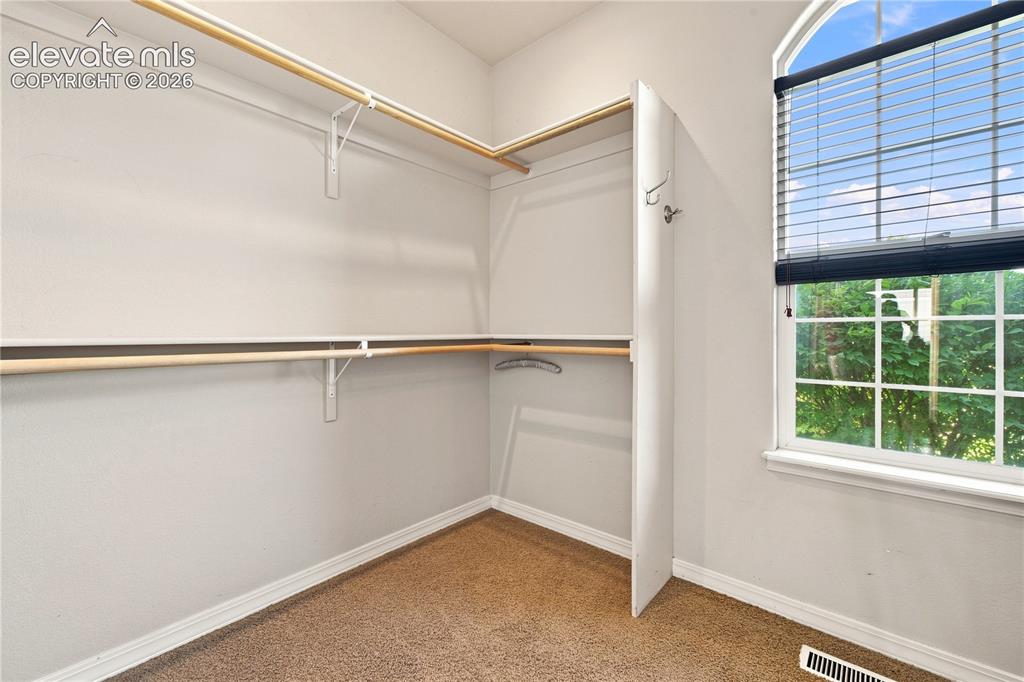 Image 21 of 47: Closet