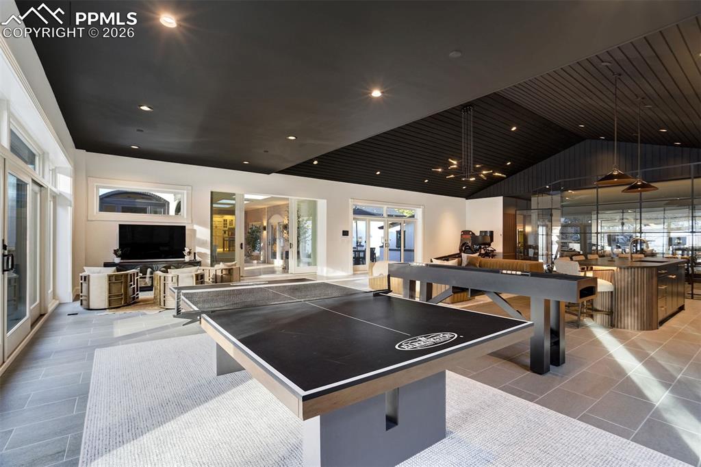 Image 18 of 50: Game Room