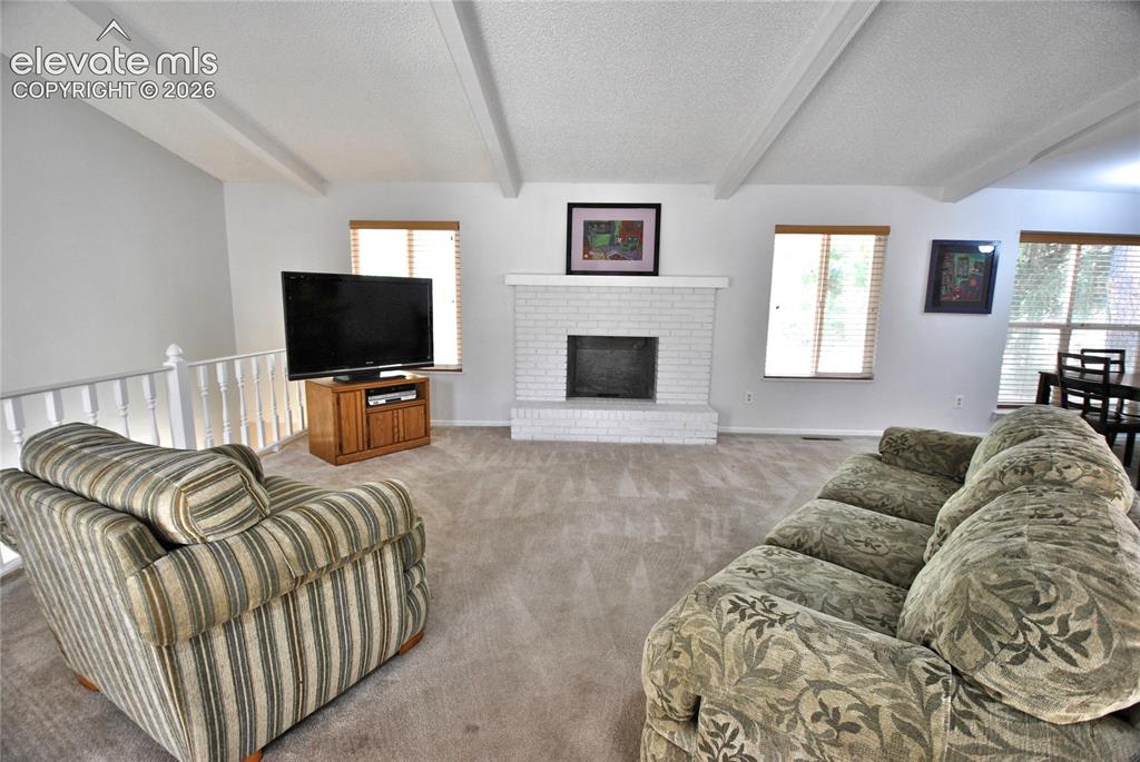 Image 5 of 35: Living Room