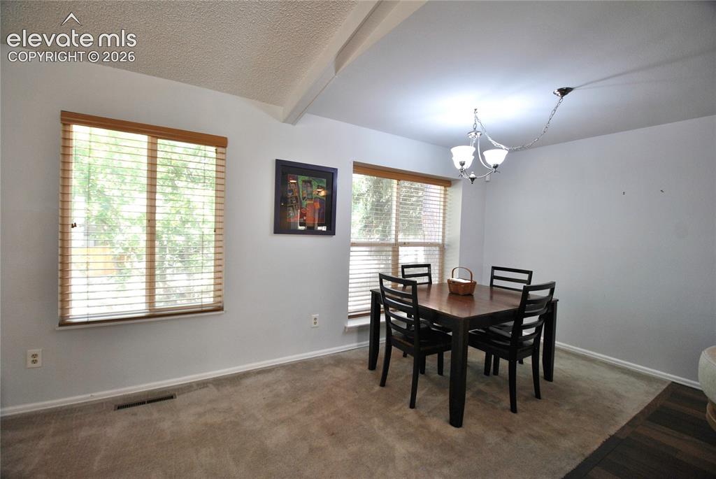 Image 6 of 35: Dining Area