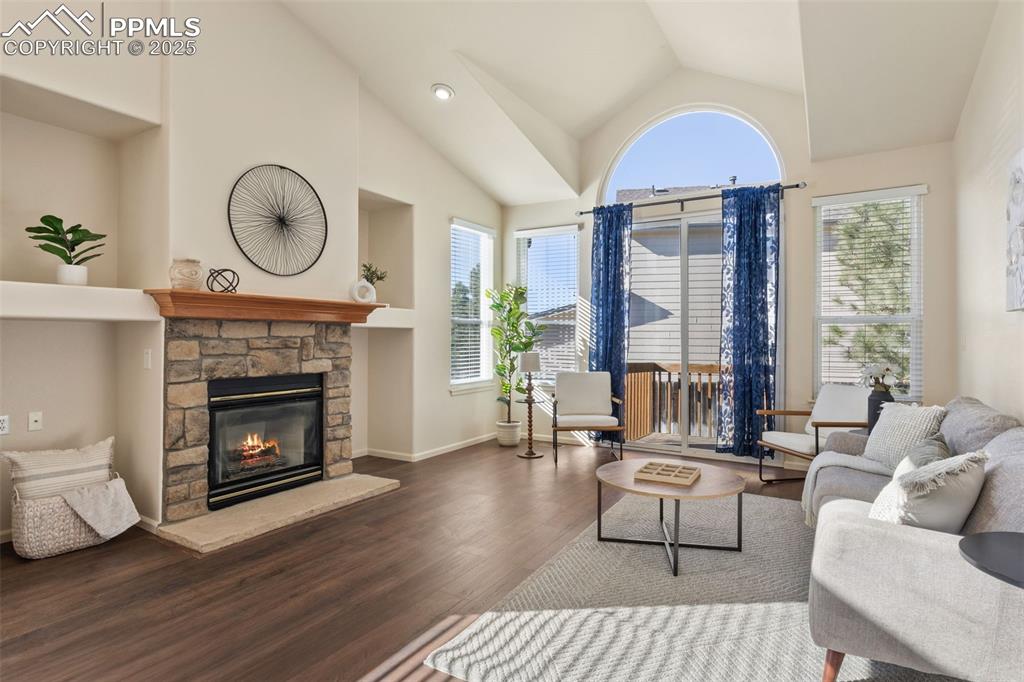 Image 10 of 42: Living Room