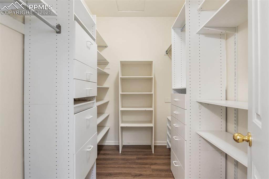 Image 20 of 42: Closet