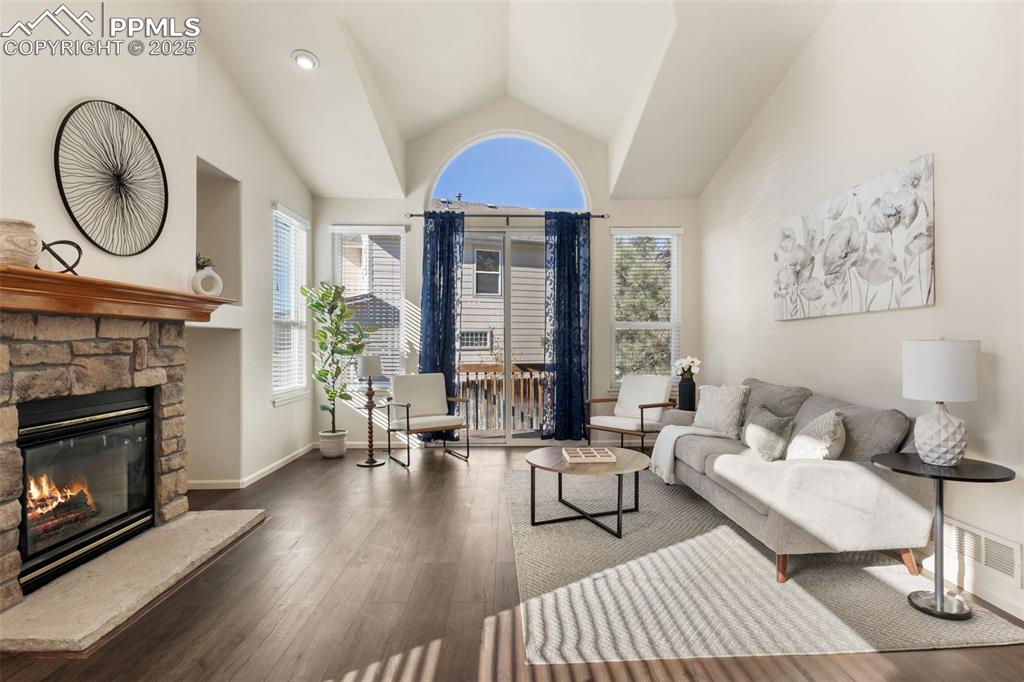 Image 8 of 42: Living Room