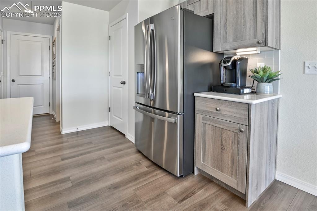 Image 11 of 35: Kitchen