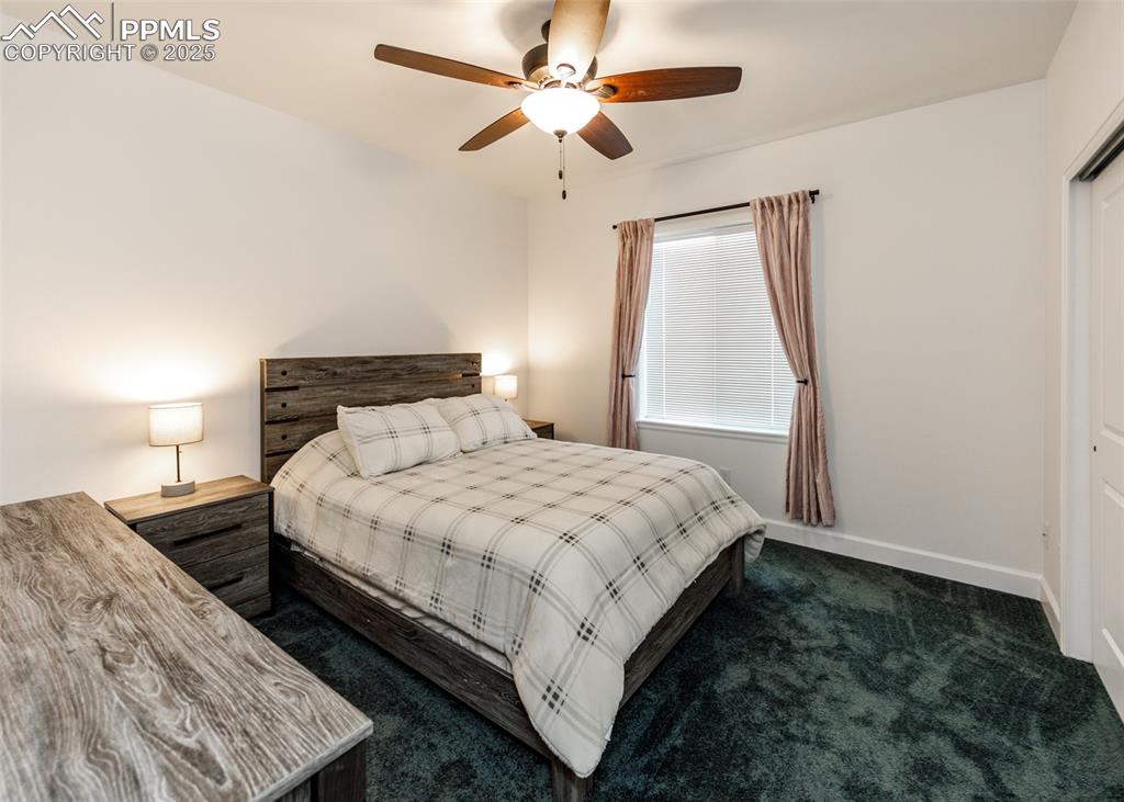 Image 19 of 35: Bedroom