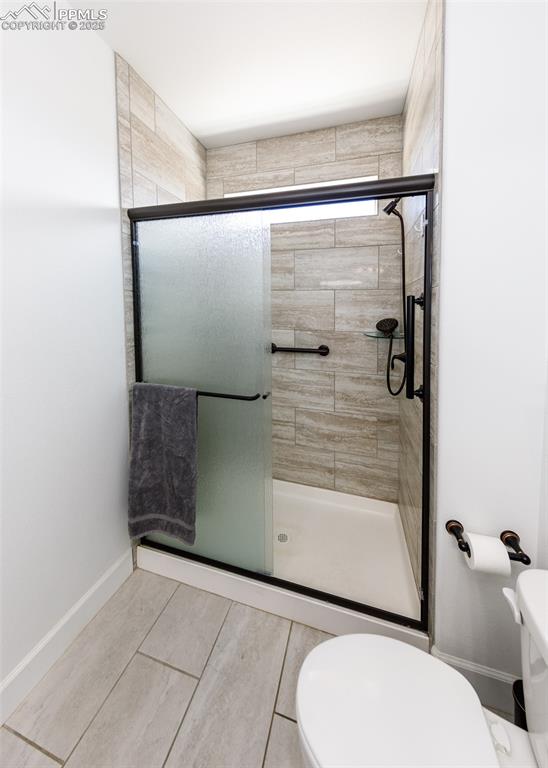 Image 25 of 35: Bathroom