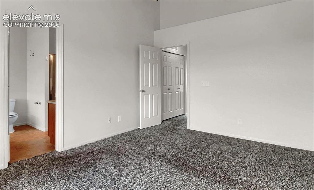 Image 20 of 24: When vacant primary facing entrance