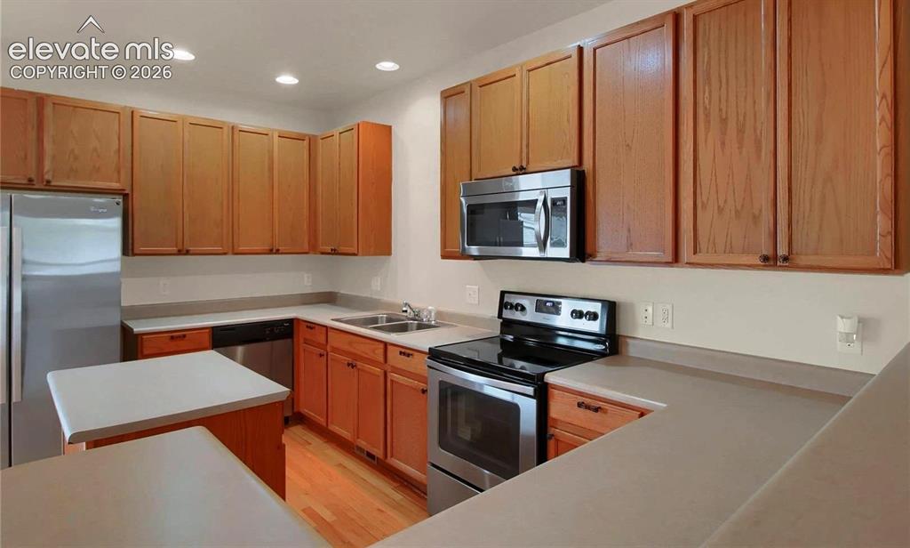 Image 7 of 24: When vacant kitchen angle 2