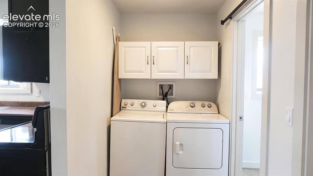 Image 41 of 48: Laundry