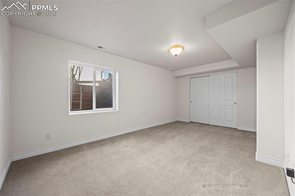 Image 35 of 49: Bedroom