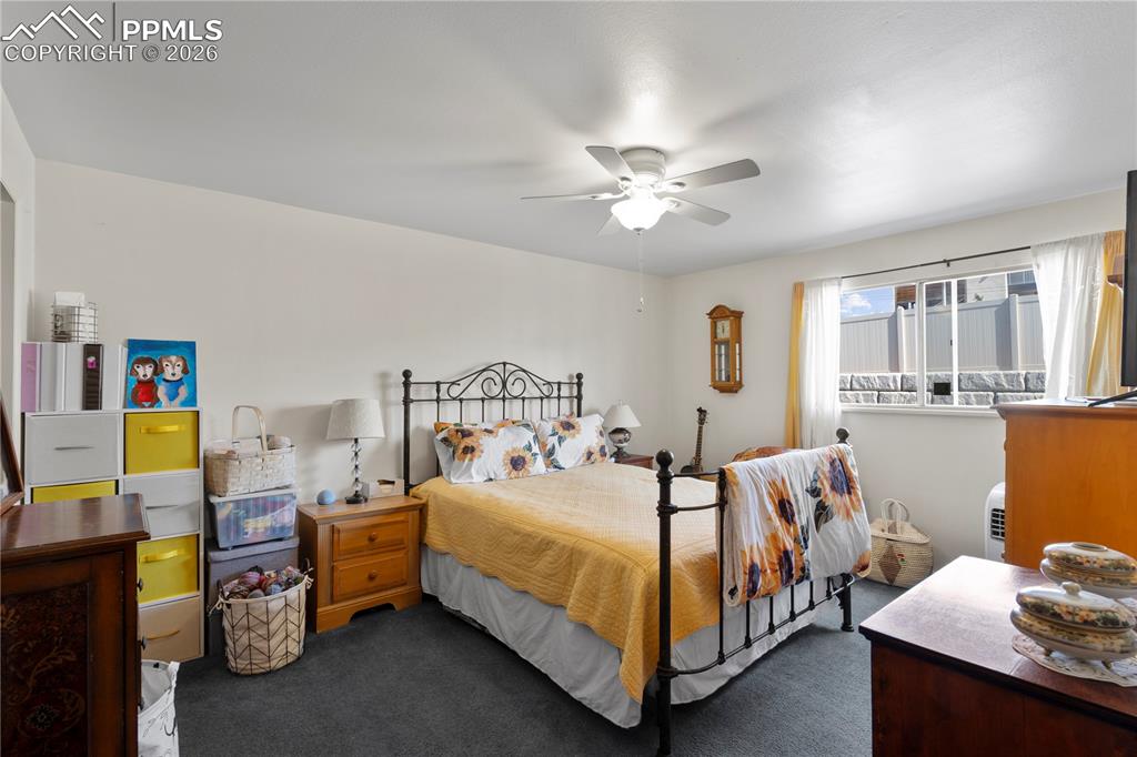 Image 21 of 35: Bedroom