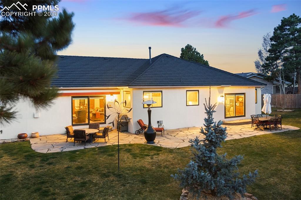 Image 46 of 49: Back of Structure