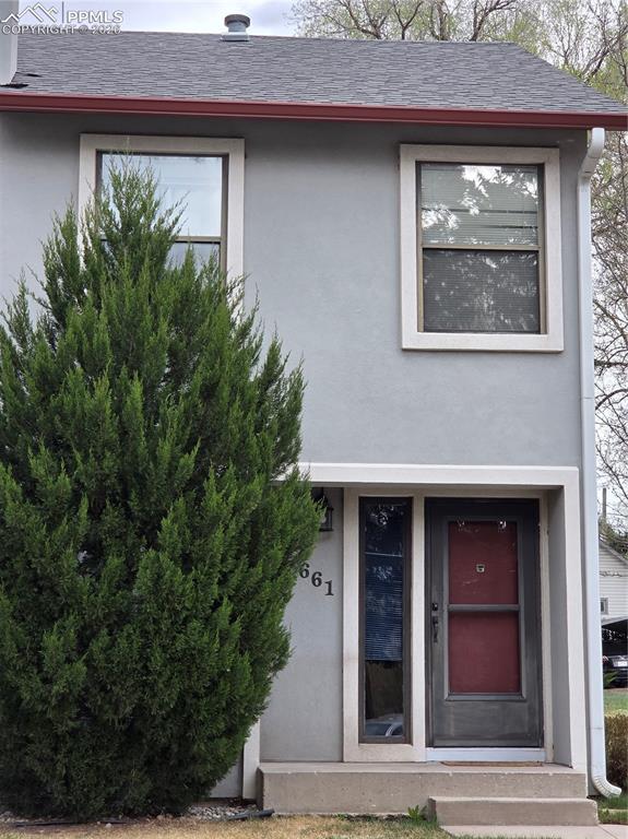 Image 1 of 17: Entry