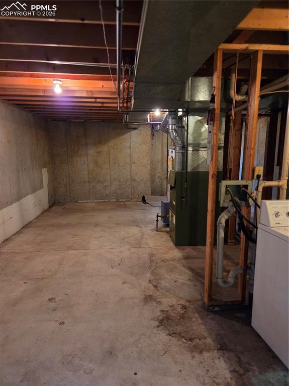 Image 16 of 17: Basement