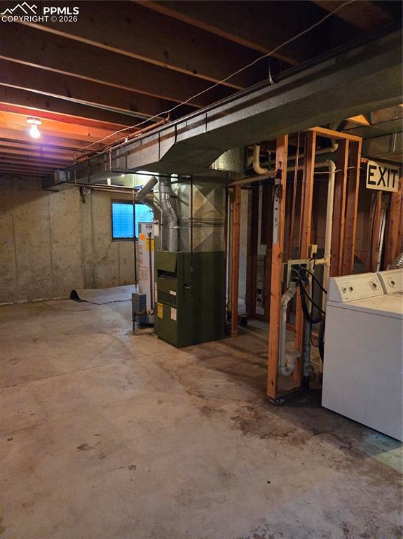 Image 17 of 17: Basement