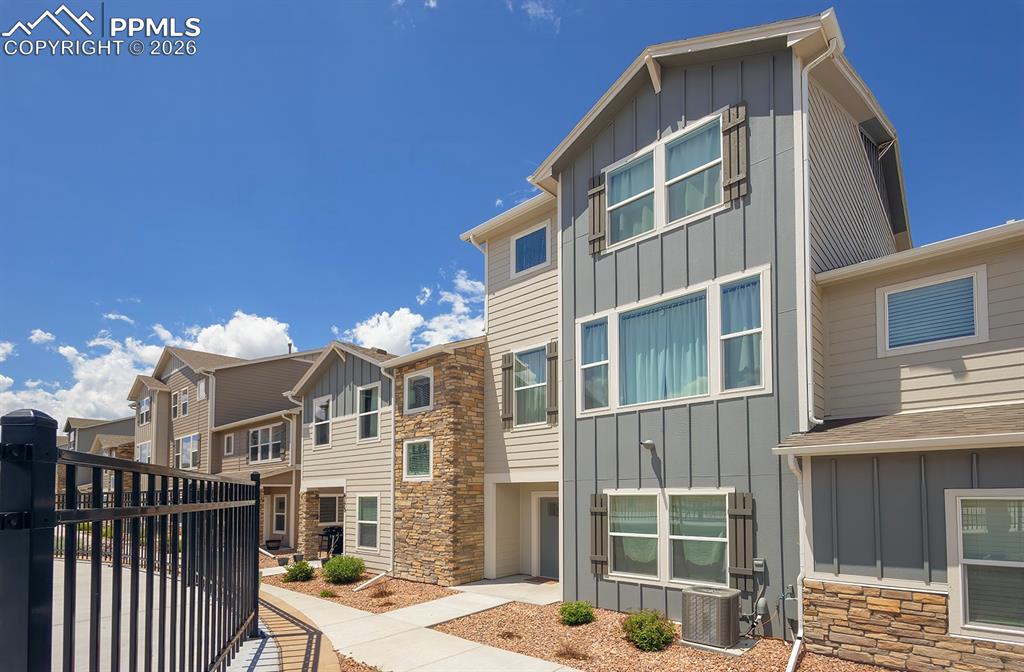 Image 1 of 32: Other