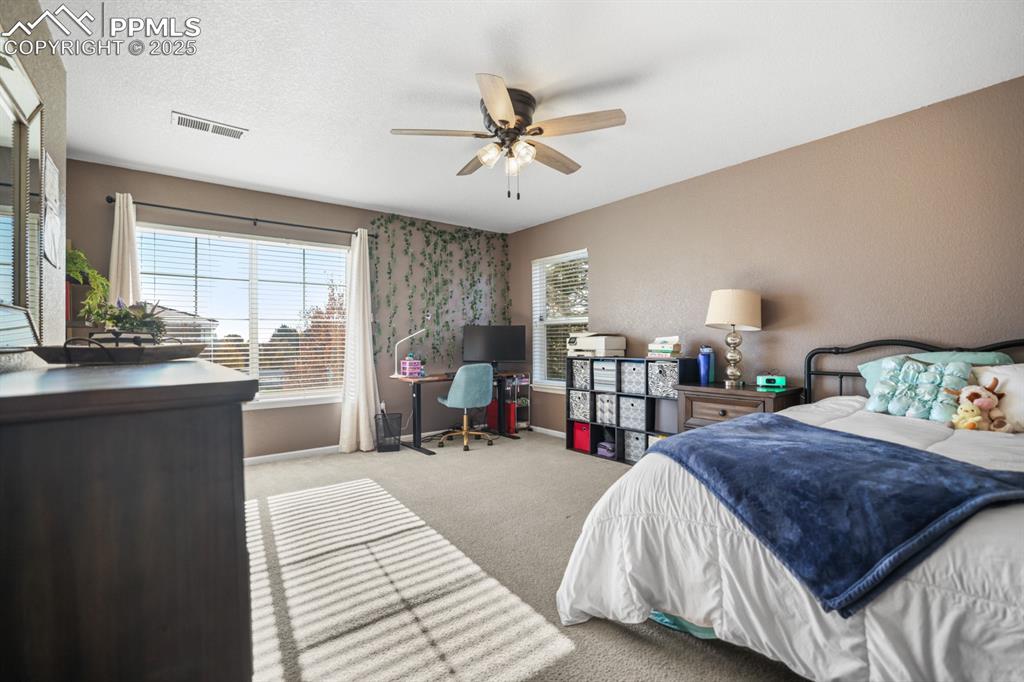 Image 29 of 49: Bedroom