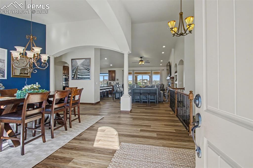 Image 2 of 50: Entry