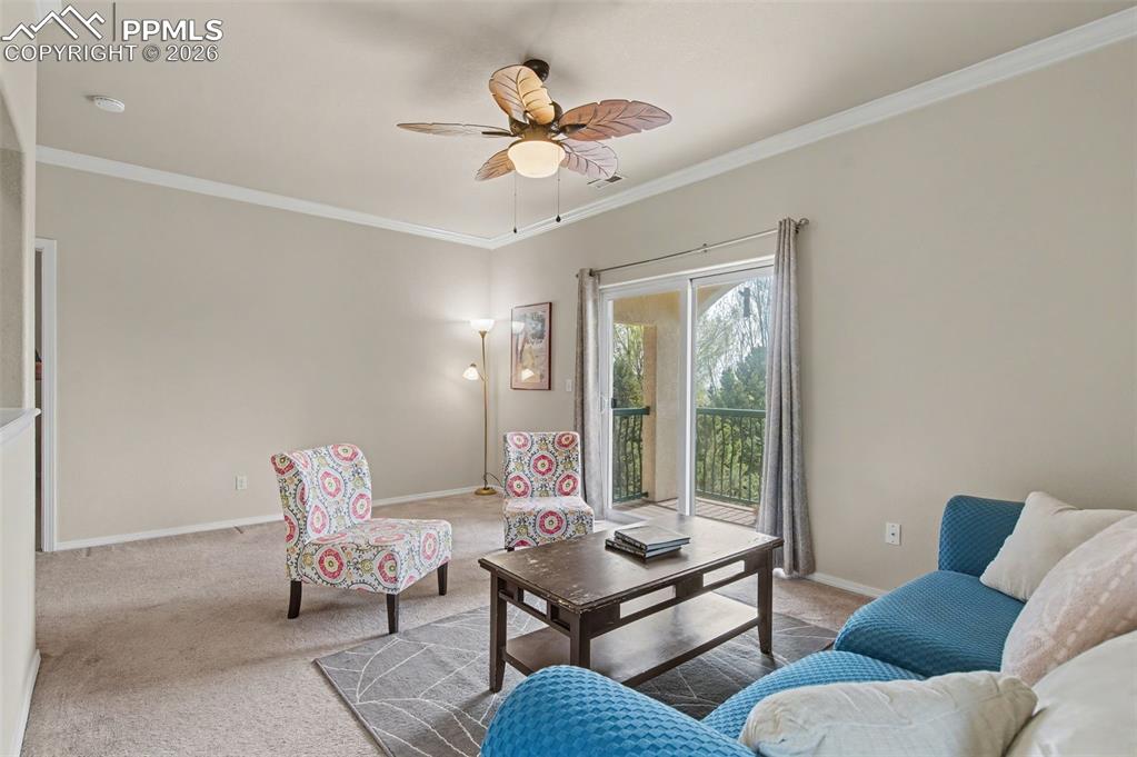 Image 4 of 25: Sitting Room