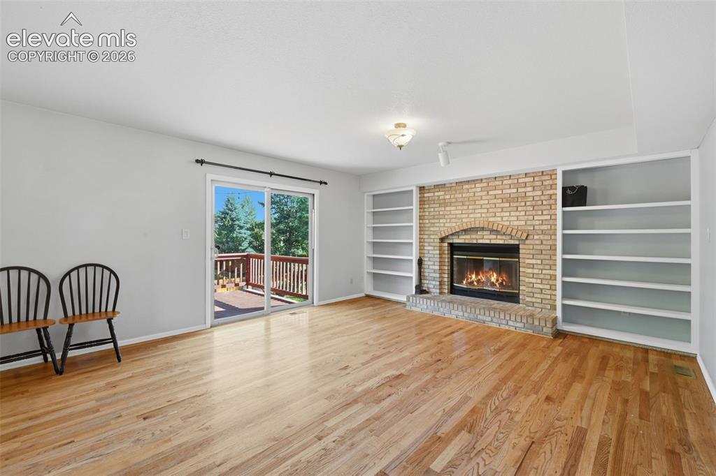 Image 16 of 50: Family Room