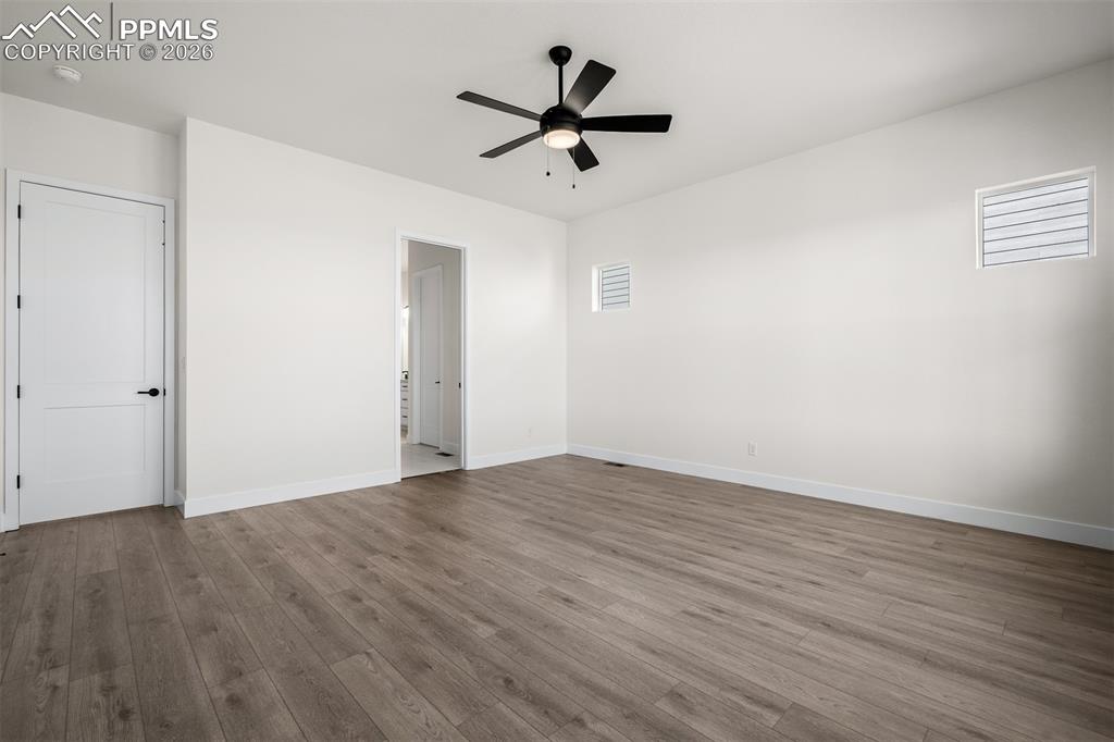 Image 22 of 45: Master Bedroom