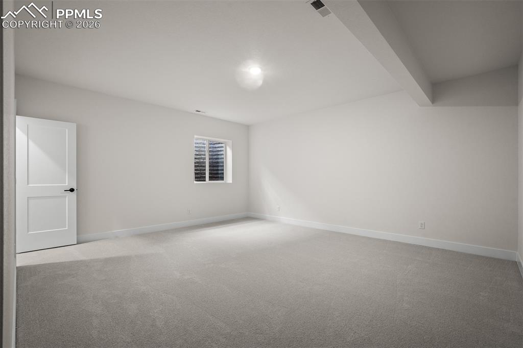 Image 36 of 45: Bedroom