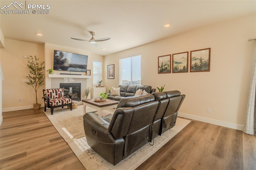 Image 11 of 49: Living Room