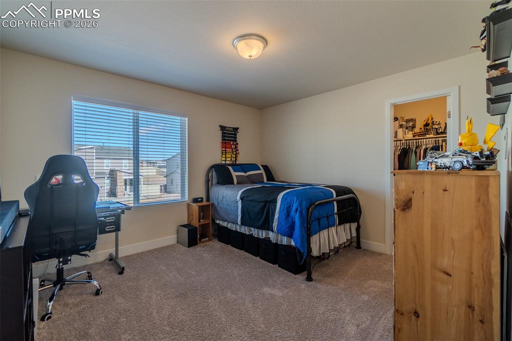 Image 29 of 49: Bedroom